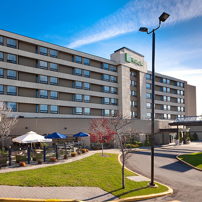 HOLIDAY INN LAVAL MONTREAL
