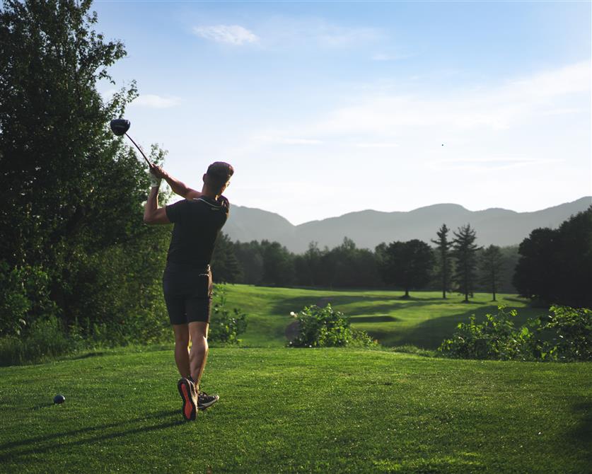 Golfeur (&copy;Mont-Orford)