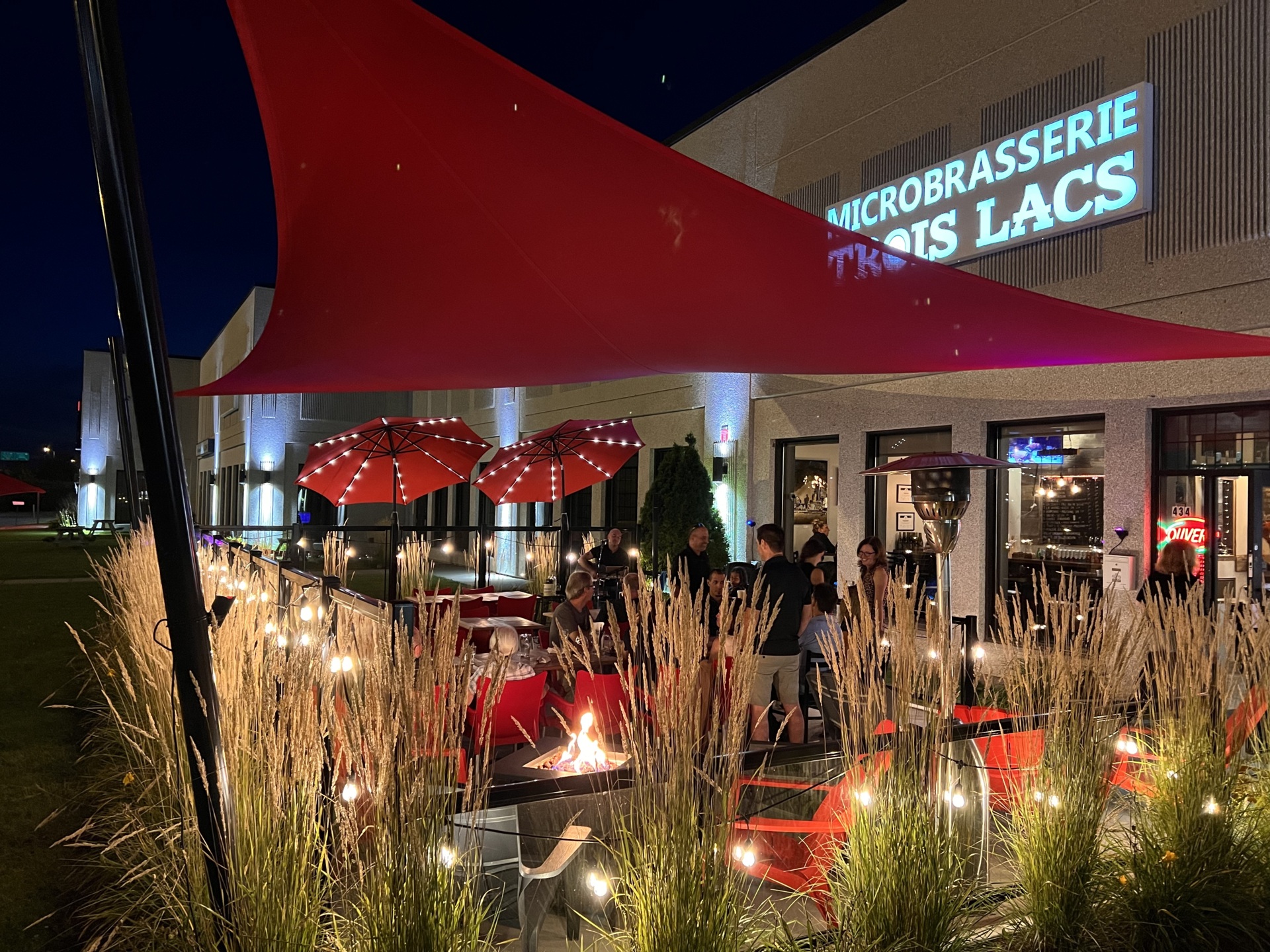 Microbrasserie TroisLacs Microbrewery VaudreuilDorion Bonjour