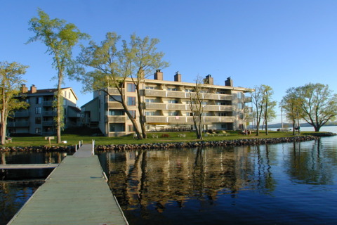 O Berge Du Village | Cottage / apartment / tourist home | Magog ...