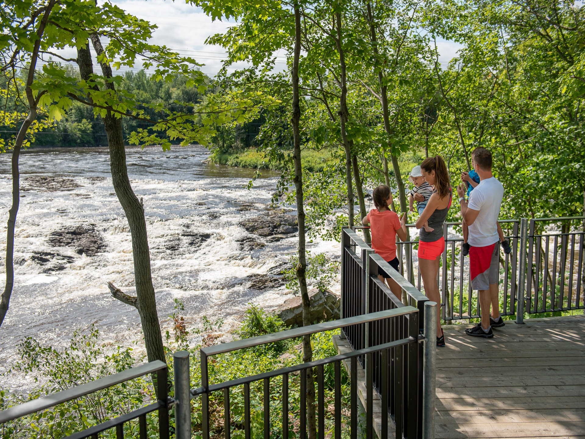 Parc de la RivièreEtchemin Municipal park Lévis Bonjour Québec