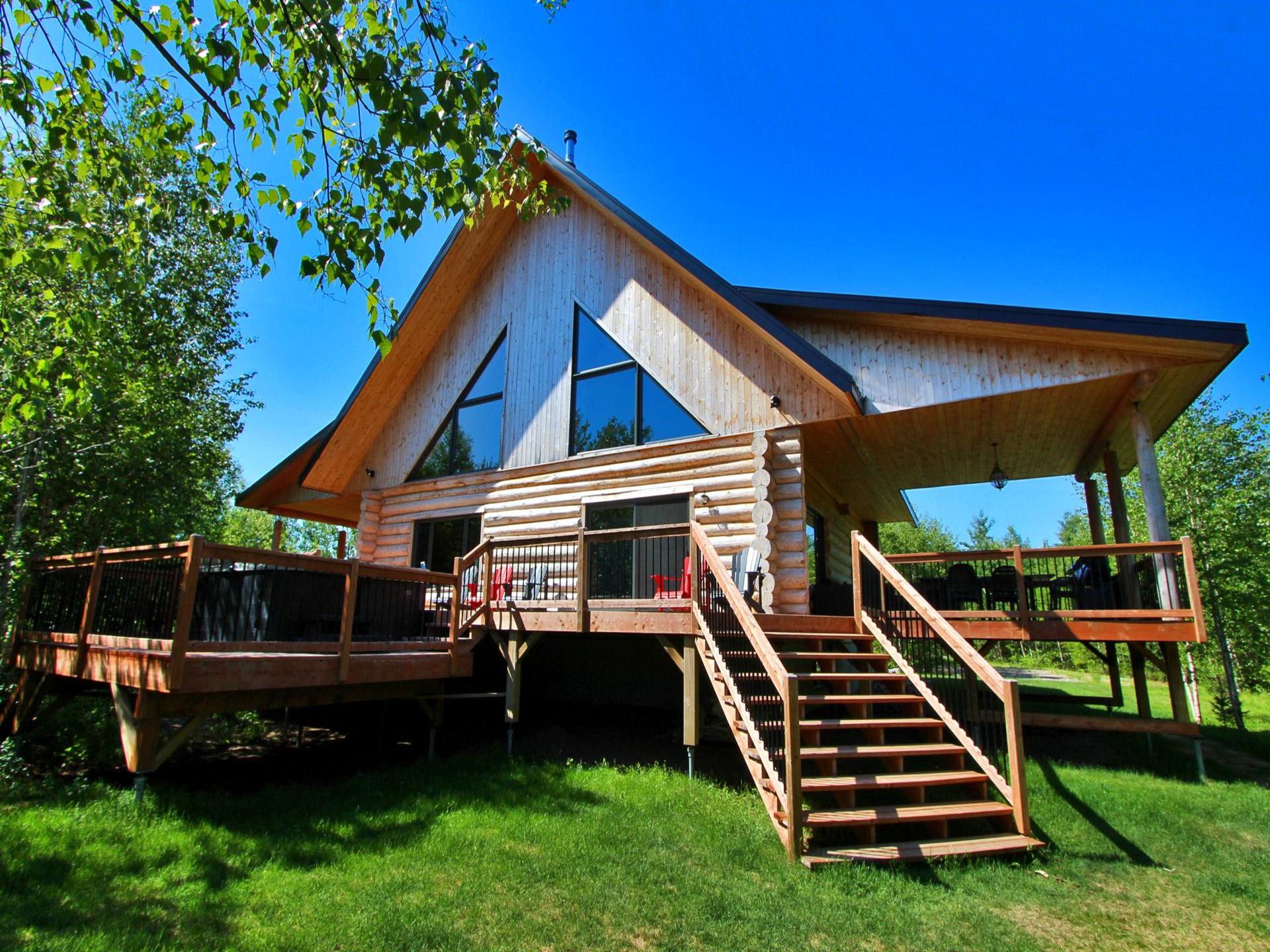 Perséïdes - Au Chalet En Bois Rond | Cottage / apartment / tourist home ...