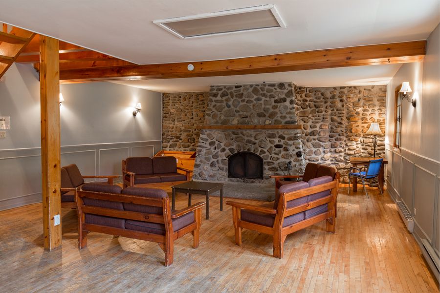 Jouvence Chalet la Rafale - Salon commun (&copy;© anika racine photographe)