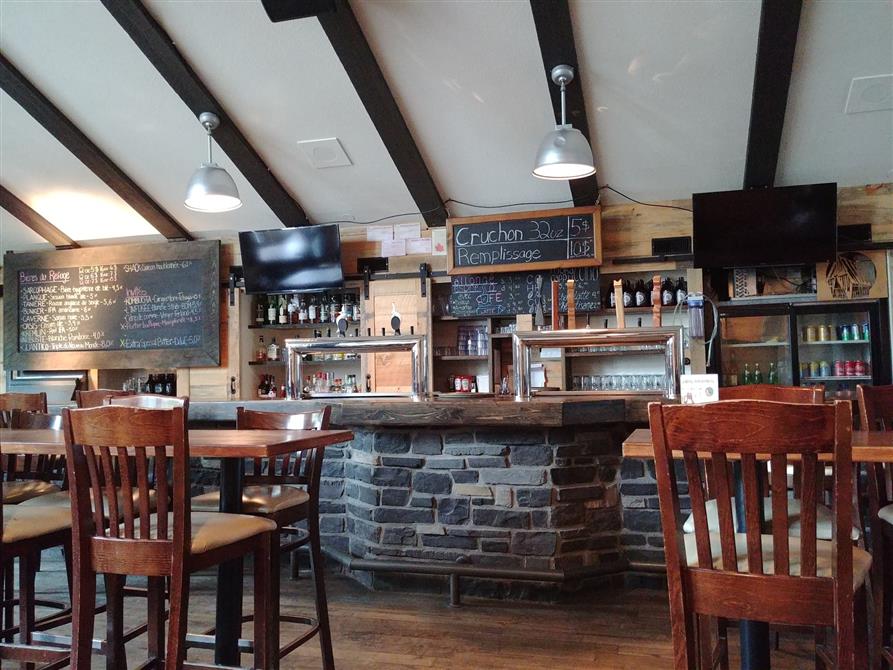 Intérieur (&copy;Refuge des Brasseurs)