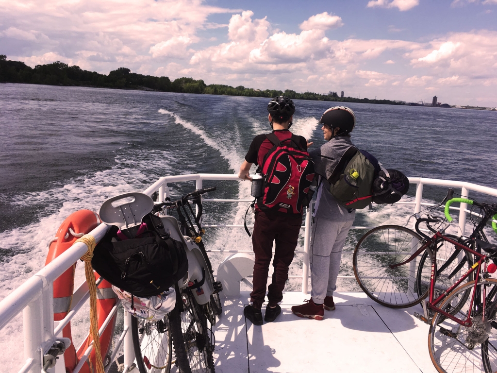 Navette fluviale PointeauxTrembles / Varennes / Repentigny Ferry