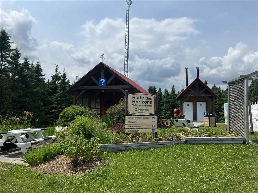 Bureau touristique de St-Georges-de-Windsor (&copy;M-P.Bissonnette)